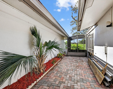 661 Hollows Circle - Photo Thumbnail 34