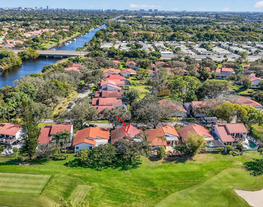 661 Hollows Circle - Photo Thumbnail 42