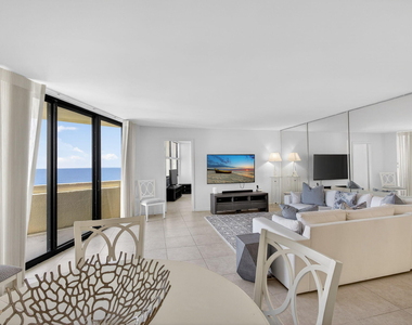 2800 N Ocean Drive - Photo Thumbnail 12