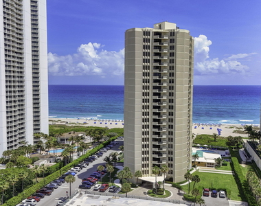 2800 N Ocean Drive - Photo Thumbnail 62