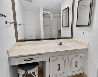 2800 N Ocean Drive - Photo Thumbnail 32