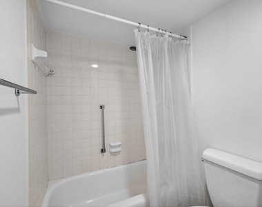 2800 N Ocean Drive - Photo Thumbnail 26