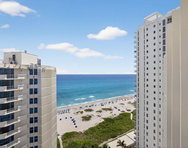 2800 N Ocean Drive - Photo Thumbnail 40