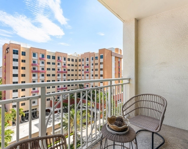 480 Hibiscus Street - Photo Thumbnail 26