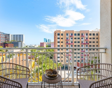 480 Hibiscus Street - Photo Thumbnail 25