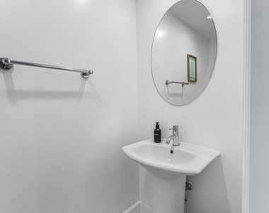 480 Hibiscus Street - Photo Thumbnail 23