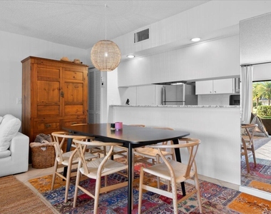 11863 Wimbledon Circle - Photo Thumbnail 9