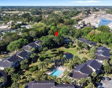 11863 Wimbledon Circle - Photo Thumbnail 24
