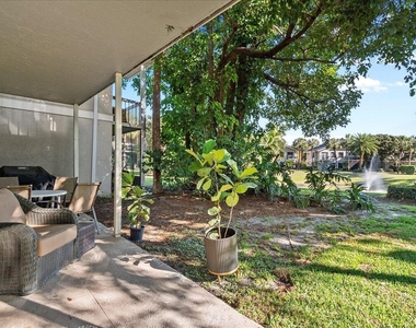 11863 Wimbledon Circle - Photo Thumbnail 18