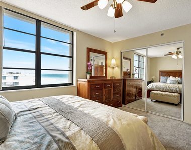840 Ocean Drive - Photo Thumbnail 37