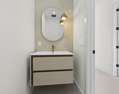 621 Nw 42nd Avenue - Photo Thumbnail 32