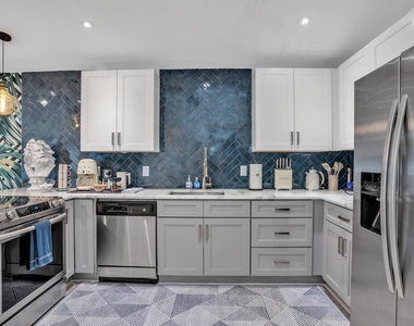 1229 Ne 17th Avenue - Photo Thumbnail 14
