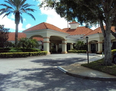 628 Nw Venetto Court - Photo Thumbnail 10