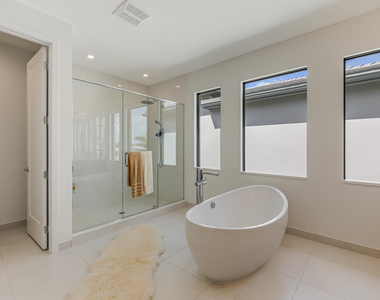 8283 Royal County Down Road - Photo Thumbnail 44