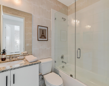 8283 Royal County Down Road - Photo Thumbnail 47