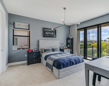 8283 Royal County Down Road - Photo Thumbnail 48