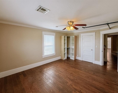 1120 Nw 51st Street - Photo Thumbnail 9