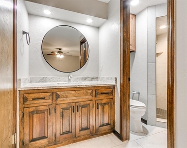 1213 Westbrooke Terrace - Photo Thumbnail 21