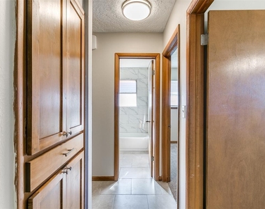 214 Thompson Drive - Photo Thumbnail 35