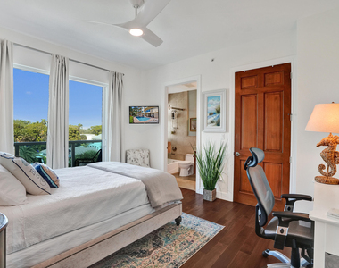 516 Hendricks Isle - Photo Thumbnail 65