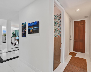 516 Hendricks Isle - Photo Thumbnail 47