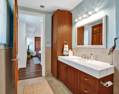 516 Hendricks Isle - Photo Thumbnail 80