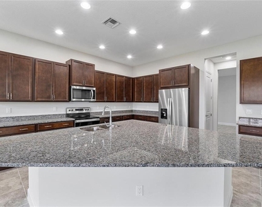14929 Redcove Place - Photo Thumbnail 14