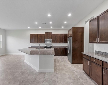 14929 Redcove Place - Photo Thumbnail 12