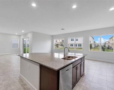14929 Redcove Place - Photo Thumbnail 15