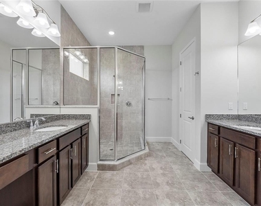 14929 Redcove Place - Photo Thumbnail 42