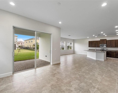 14929 Redcove Place - Photo Thumbnail 11
