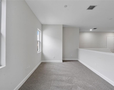 14929 Redcove Place - Photo Thumbnail 36