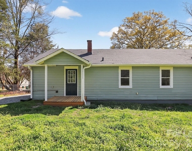 510 S 12th Street - Photo Thumbnail 5