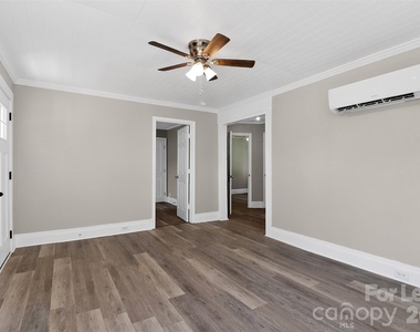 510 S 12th Street - Photo Thumbnail 18