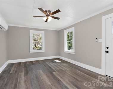 510 S 12th Street - Photo Thumbnail 19
