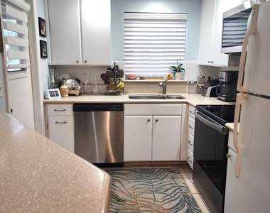 804 Se 7th Street - Photo Thumbnail 1