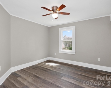510 S 12th Street - Photo Thumbnail 16