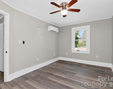 510 S 12th Street - Photo Thumbnail 14