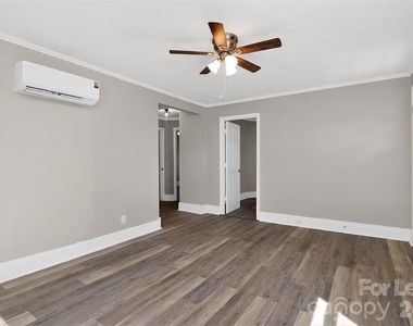 510 S 12th Street - Photo Thumbnail 17