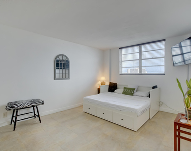 3000 S Ocean Drive - Photo Thumbnail 20