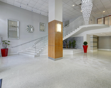 3000 S Ocean Drive - Photo Thumbnail 1