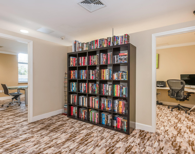 511 Se 5th Avenue - Photo Thumbnail 18