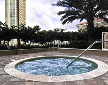 511 Se 5th Avenue - Photo Thumbnail 5