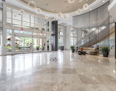 511 Se 5th Avenue - Photo Thumbnail 9