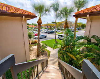 351 Club Circle - Photo Thumbnail 22