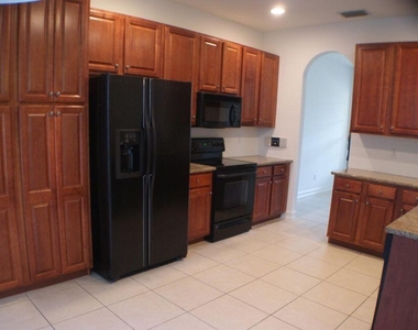 8887 Chestnut Ridge Way - Photo Thumbnail 3