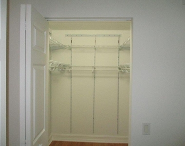 8887 Chestnut Ridge Way - Photo Thumbnail 12
