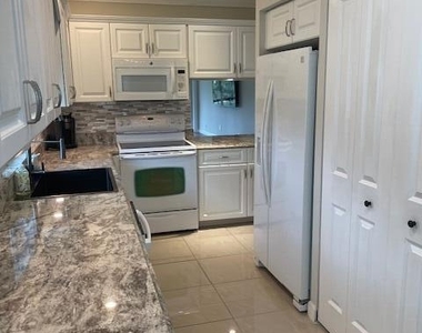 5655 Via Delray Boulevard - Photo Thumbnail 9