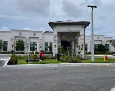 5655 Via Delray Boulevard - Photo Thumbnail 37