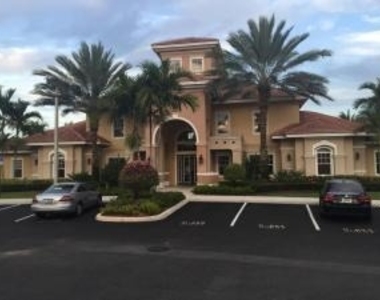 6482 Emerald Dunes Drive - Photo Thumbnail 2